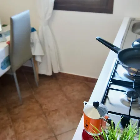 Welcomely - Affittacamere Insula Appartement